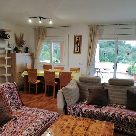 Holiday Home Cardona Lloret de Mar Bagian luar foto