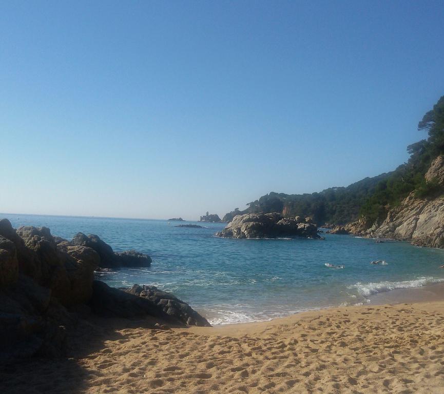 Holiday Home Cardona Lloret de Mar Bagian luar foto