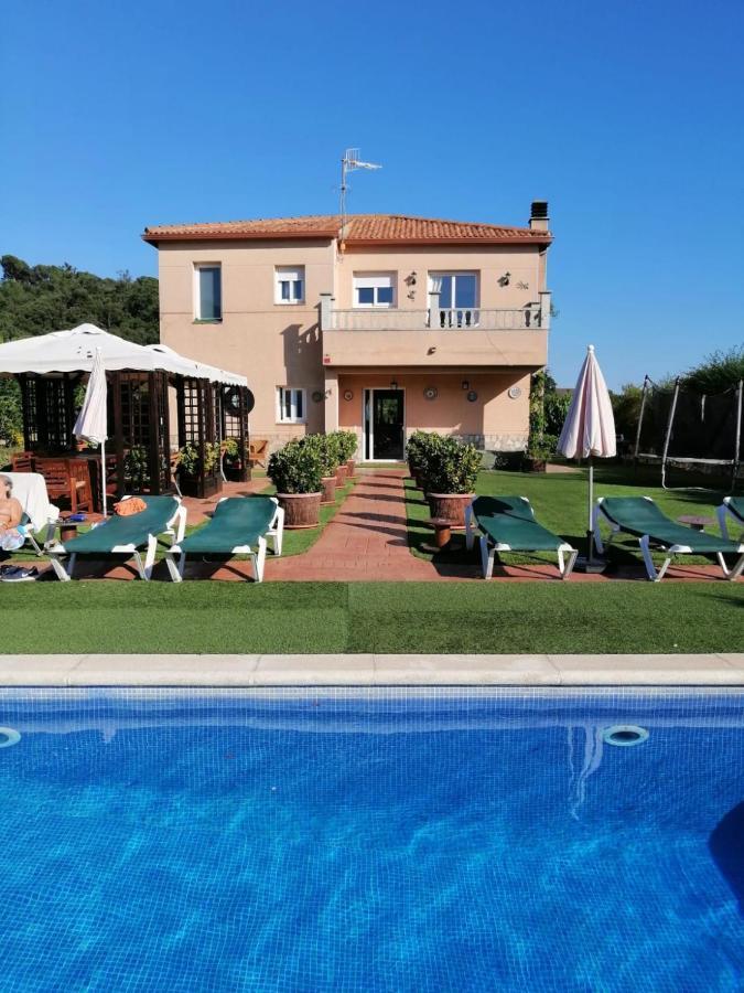 Holiday Home Cardona Lloret de Mar Bagian luar foto